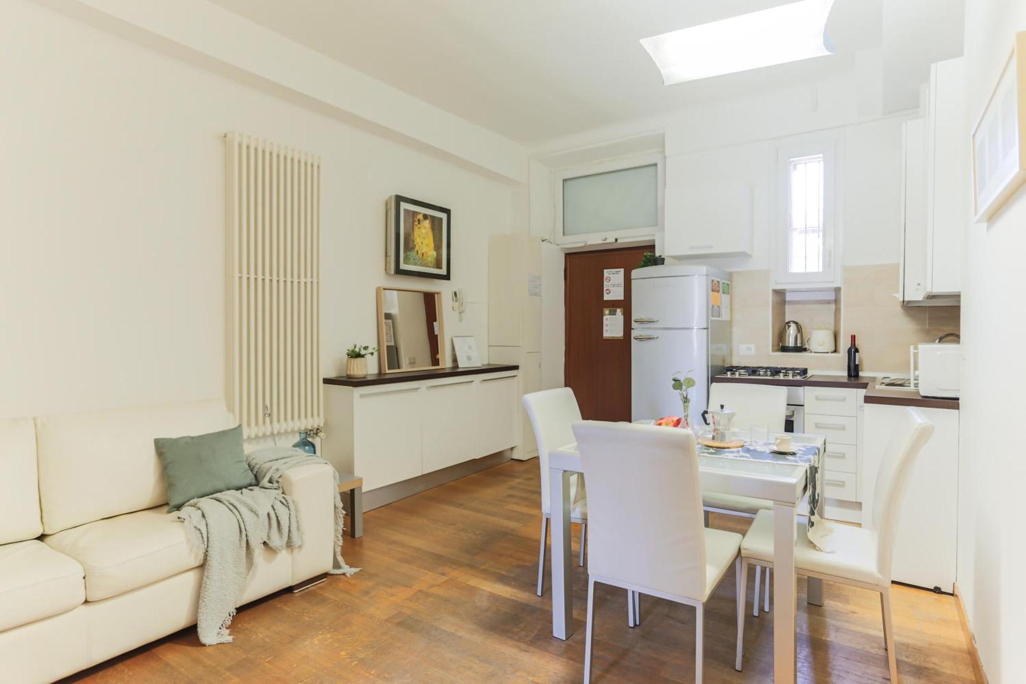 The Best Rent - Apartment Near Navigli 밀라노 외부 사진